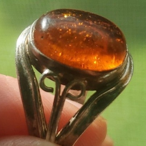 Amber Ring - Picture 6 of 12